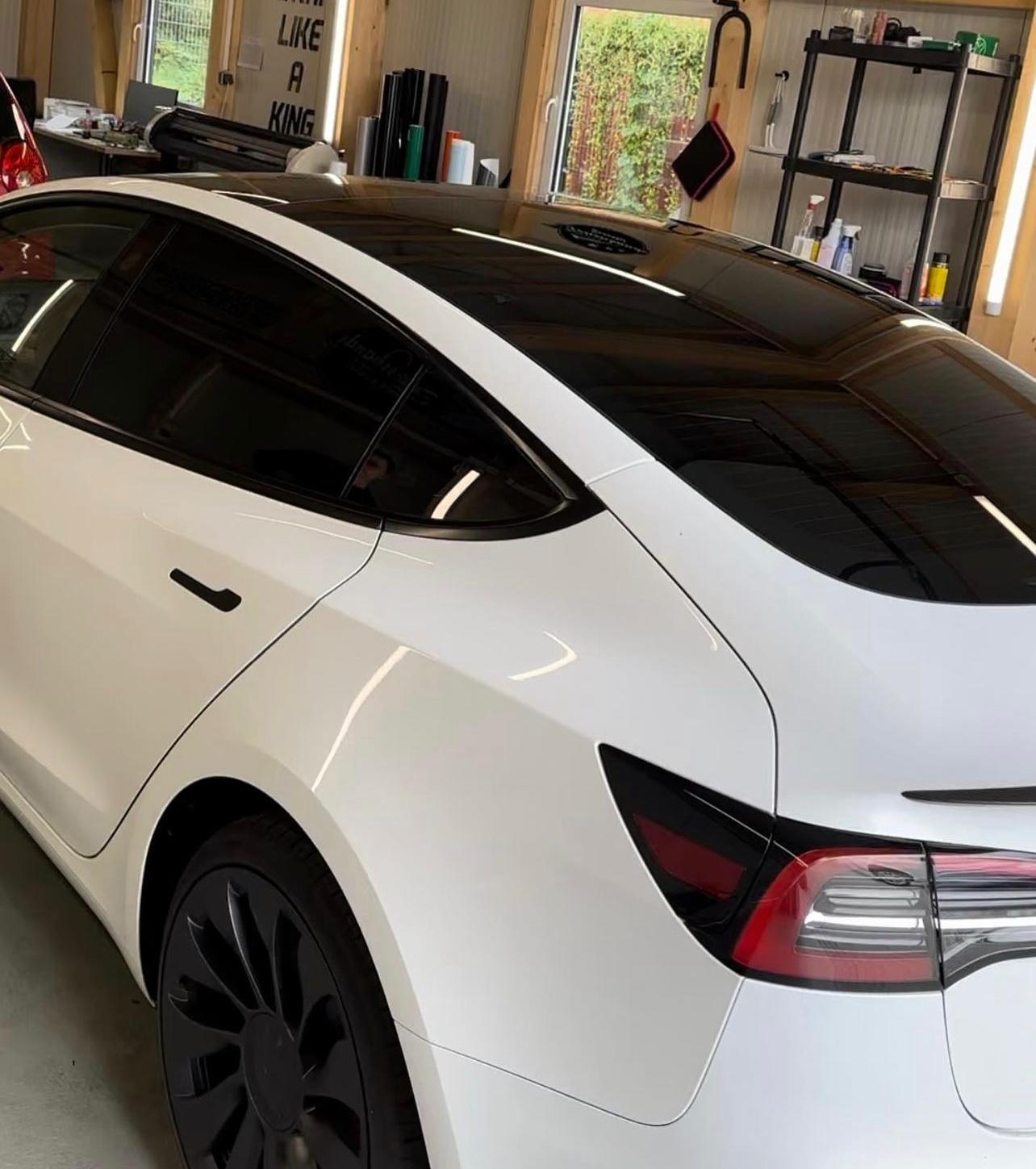 Foliencrew – Tesla Model 3: Premium Scheibentönung